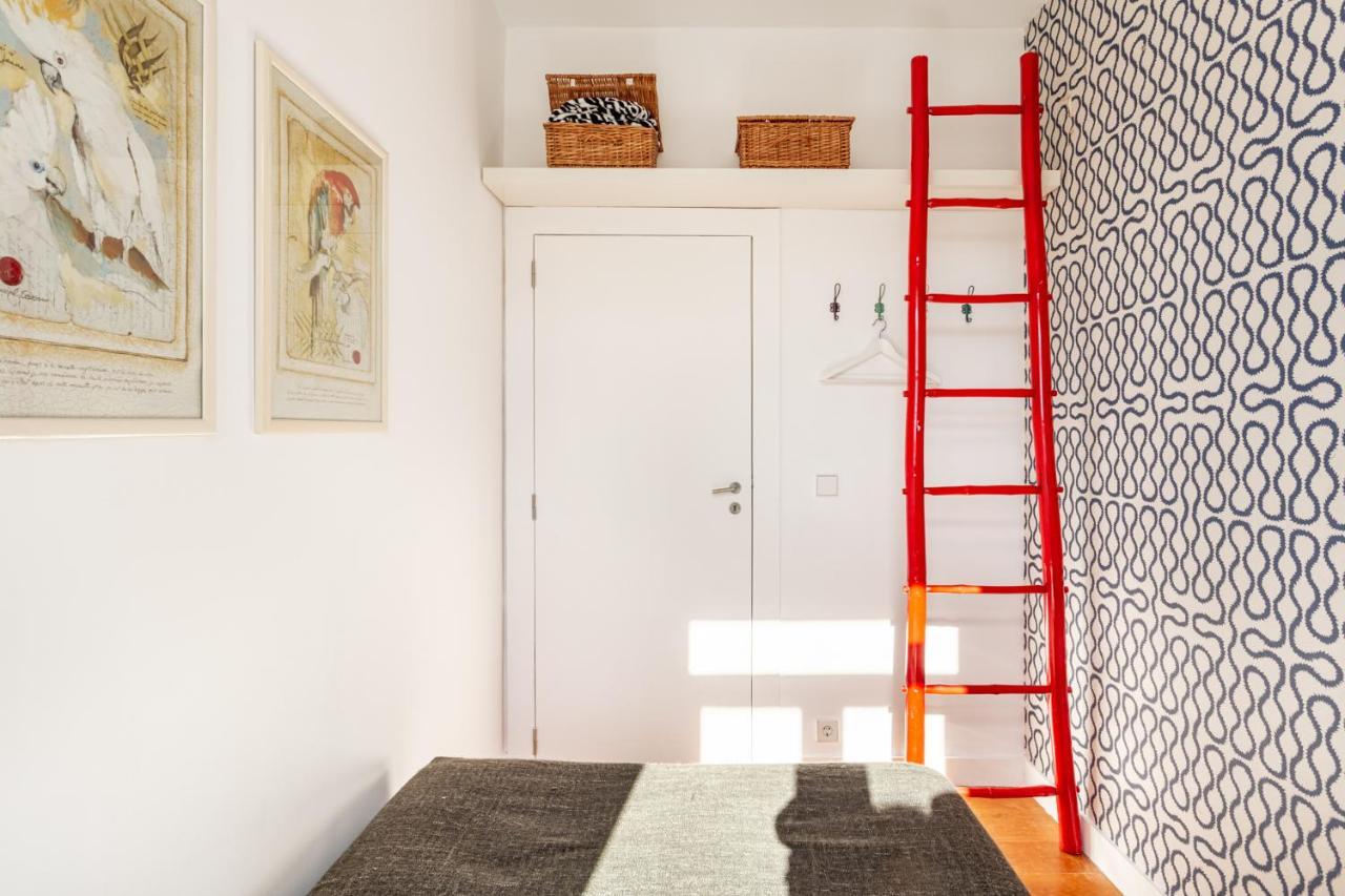 Joivy Chic 2Br Apt In Bairro Alto, 2Mins To Sao Pedro De Alcantara Viewpoint Lizbona Zewnętrze zdjęcie
