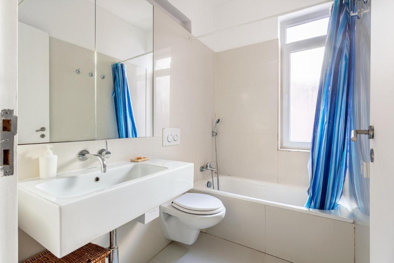 Joivy Chic 2Br Apt In Bairro Alto, 2Mins To Sao Pedro De Alcantara Viewpoint Lizbona Zewnętrze zdjęcie