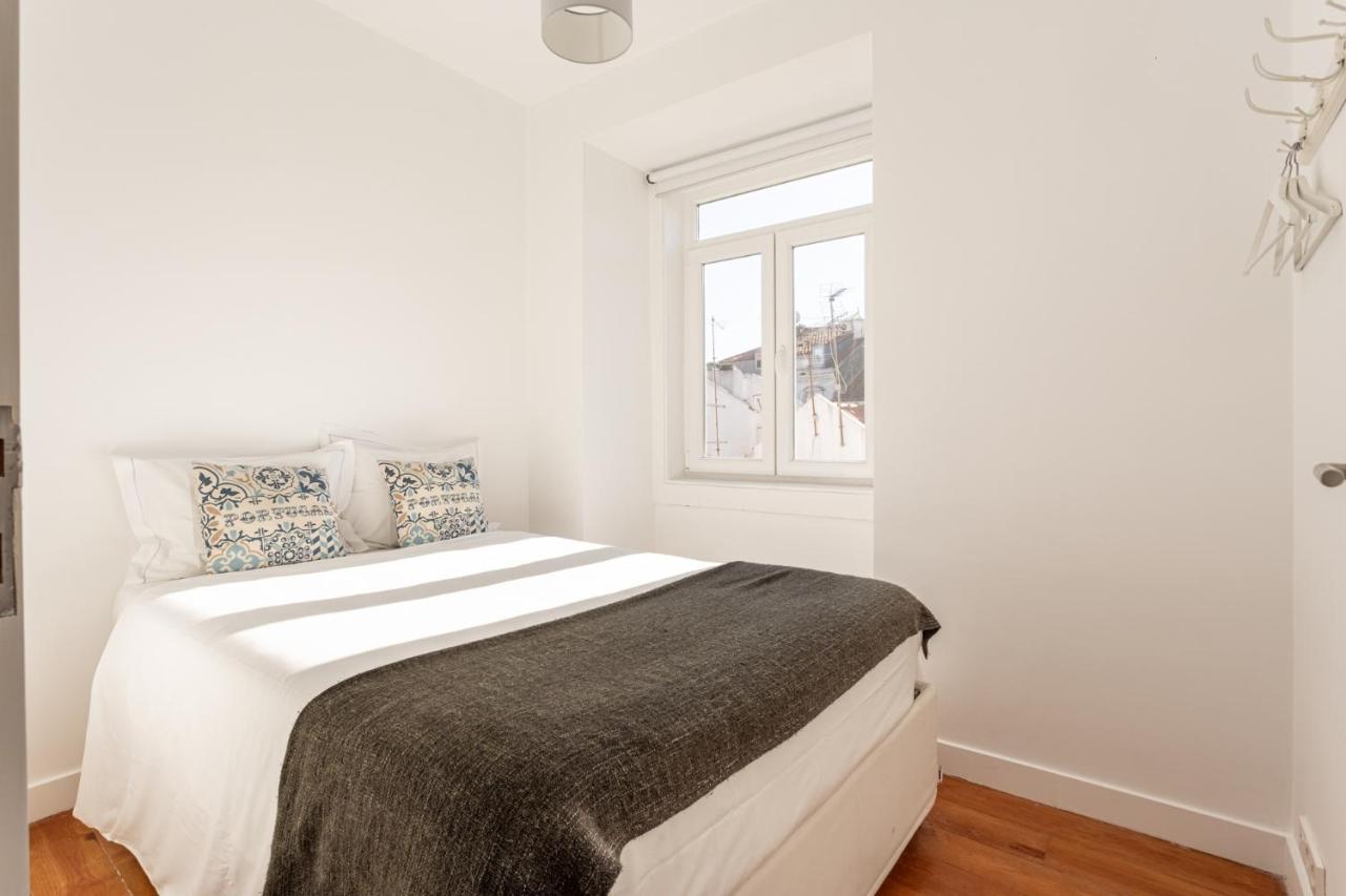 Joivy Chic 2Br Apt In Bairro Alto, 2Mins To Sao Pedro De Alcantara Viewpoint Lizbona Zewnętrze zdjęcie